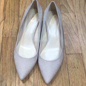 Nine West suede cream heels size 7